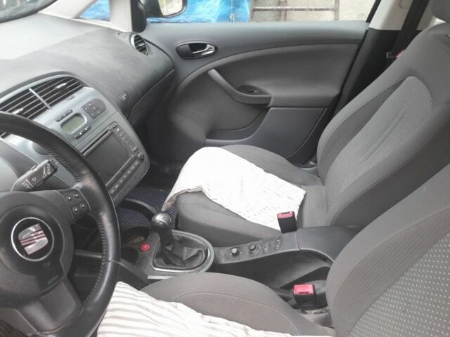 Синий Сеат Altea XL, объемом двигателя 0 л и пробегом 290 тыс. км за 5300 $, фото 5 на Automoto.ua