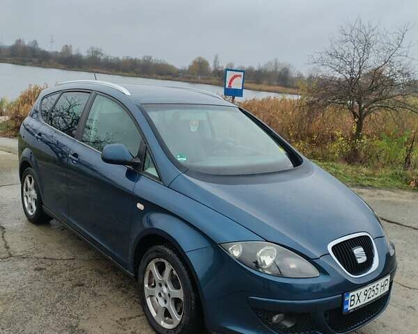 Синий Сеат Altea XL, объемом двигателя 1.6 л и пробегом 259 тыс. км за 6200 $, фото 7 на Automoto.ua