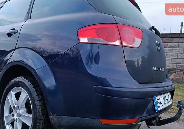 Синий Сеат Altea XL, объемом двигателя 1.9 л и пробегом 281 тыс. км за 5650 $, фото 31 на Automoto.ua
