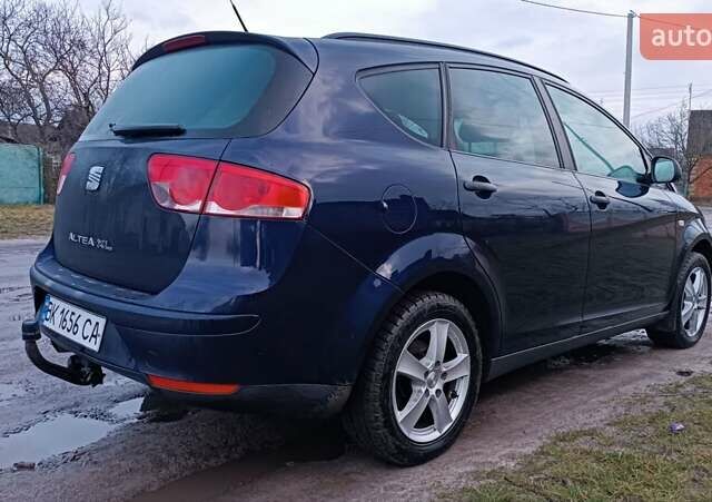 Синий Сеат Altea XL, объемом двигателя 1.9 л и пробегом 281 тыс. км за 5650 $, фото 13 на Automoto.ua