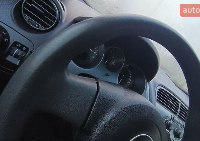 Синий Сеат Altea XL, объемом двигателя 1.9 л и пробегом 281 тыс. км за 5650 $, фото 76 на Automoto.ua