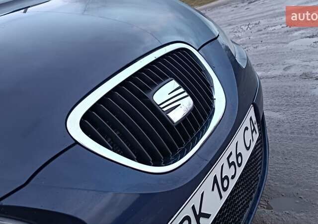 Синий Сеат Altea XL, объемом двигателя 1.9 л и пробегом 281 тыс. км за 5650 $, фото 37 на Automoto.ua