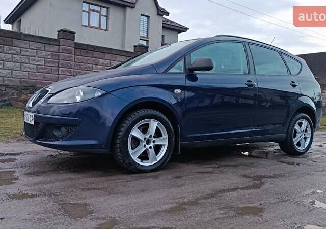 Синий Сеат Altea XL, объемом двигателя 1.9 л и пробегом 281 тыс. км за 5650 $, фото 21 на Automoto.ua