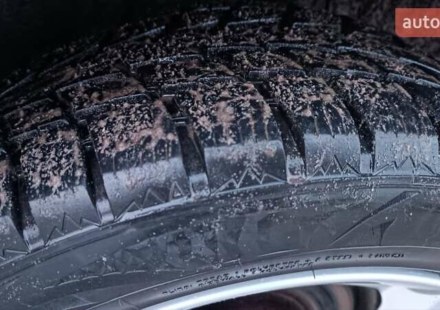 Синий Сеат Altea XL, объемом двигателя 1.9 л и пробегом 281 тыс. км за 5650 $, фото 94 на Automoto.ua