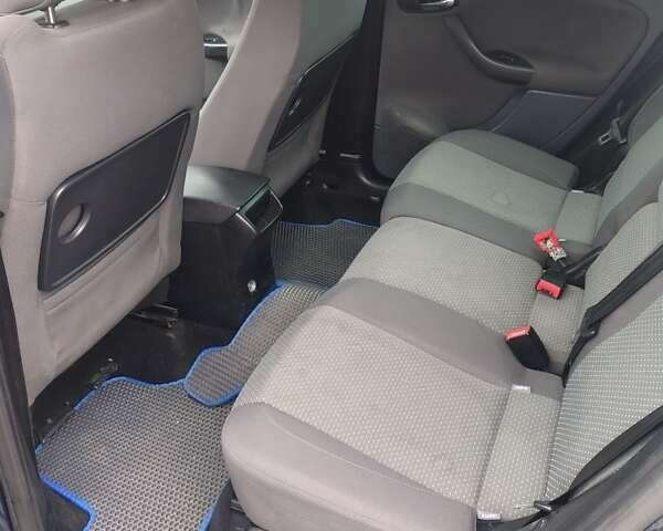 Синий Сеат Altea XL, объемом двигателя 1.6 л и пробегом 259 тыс. км за 6200 $, фото 16 на Automoto.ua