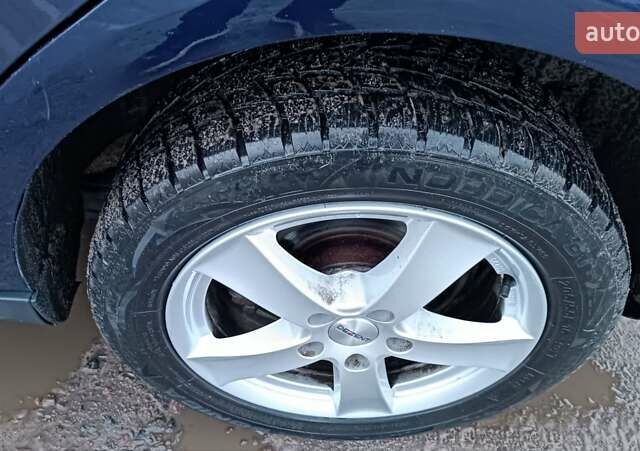 Синий Сеат Altea XL, объемом двигателя 1.9 л и пробегом 281 тыс. км за 5650 $, фото 93 на Automoto.ua