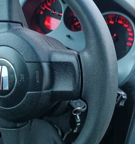 Синий Сеат Altea XL, объемом двигателя 1.9 л и пробегом 281 тыс. км за 5650 $, фото 82 на Automoto.ua