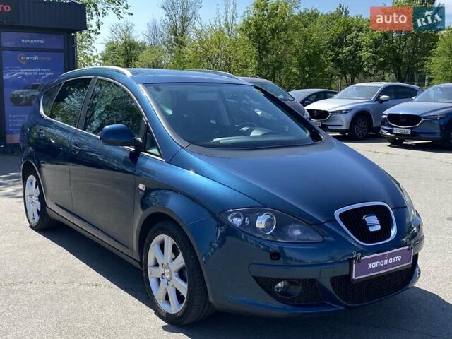 Синий Сеат Altea XL, объемом двигателя 1.8 л и пробегом 169 тыс. км за 7900 $, фото 2 на Automoto.ua