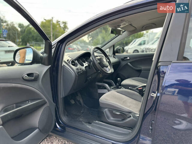 Синий Сеат Altea XL, объемом двигателя 1.39 л и пробегом 212 тыс. км за 5700 $, фото 12 на Automoto.ua