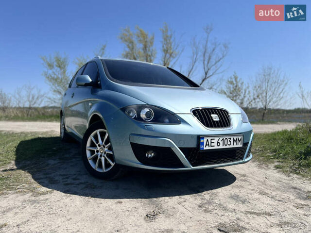 Синий Сеат Altea XL, объемом двигателя 1.8 л и пробегом 87 тыс. км за 9000 $, фото 1 на Automoto.ua