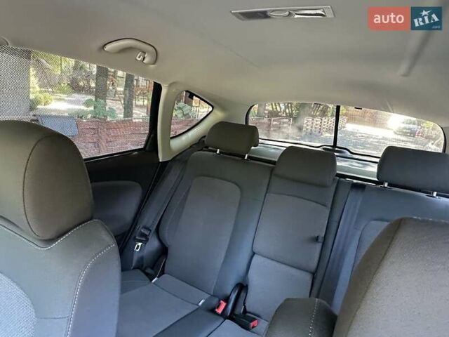 Синий Сеат Altea XL, объемом двигателя 0 л и пробегом 120 тыс. км за 11700 $, фото 13 на Automoto.ua