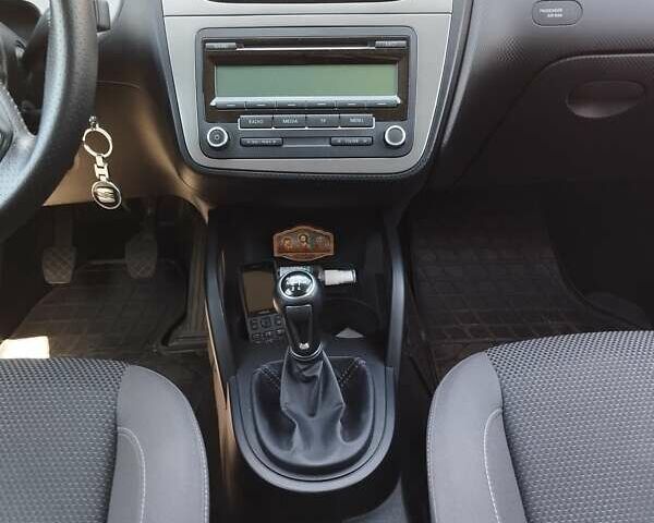 Синий Сеат Altea XL, объемом двигателя 1.6 л и пробегом 107 тыс. км за 10800 $, фото 9 на Automoto.ua