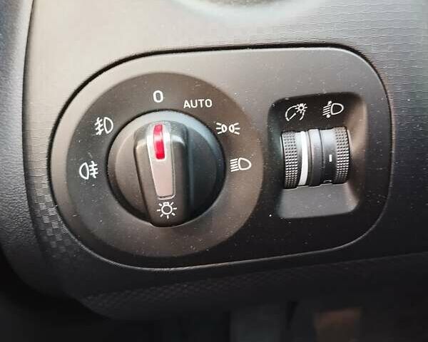 Синий Сеат Altea XL, объемом двигателя 1.6 л и пробегом 107 тыс. км за 10800 $, фото 6 на Automoto.ua