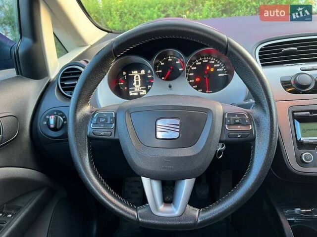 Синий Сеат Altea XL, объемом двигателя 1.6 л и пробегом 177 тыс. км за 11990 $, фото 16 на Automoto.ua