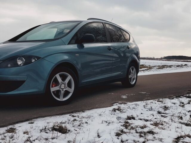 Синій Сеат Altea XL, об'ємом двигуна 0 л та пробігом 192 тис. км за 5500 $, фото 15 на Automoto.ua