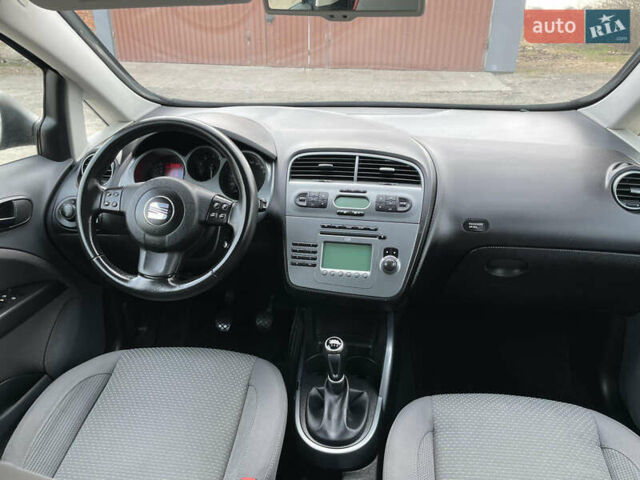 Зелений Сеат Altea XL, об'ємом двигуна 1.8 л та пробігом 168 тис. км за 6700 $, фото 20 на Automoto.ua