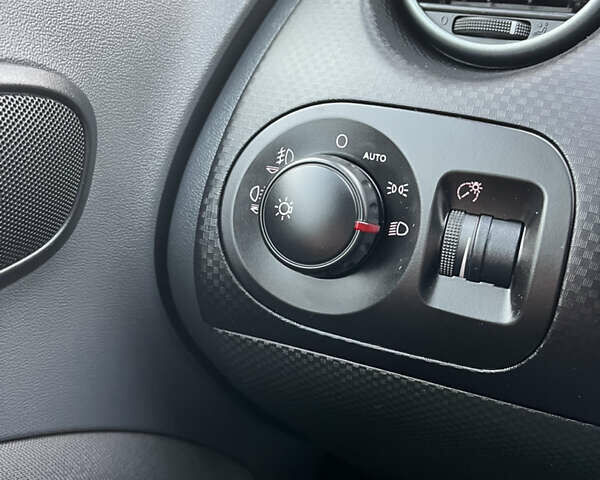 Зелений Сеат Altea XL, об'ємом двигуна 1.8 л та пробігом 168 тис. км за 6700 $, фото 13 на Automoto.ua