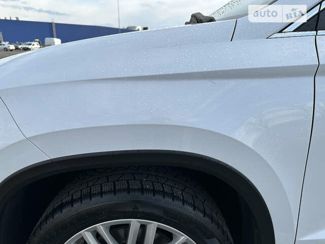 Білий Сеат Ateca, об'ємом двигуна 2 л та пробігом 250 тис. км за 20800 $, фото 93 на Automoto.ua