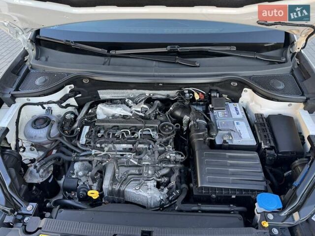 Белый Сеат Ateca, объемом двигателя 1.97 л и пробегом 165 тыс. км за 22800 $, фото 55 на Automoto.ua