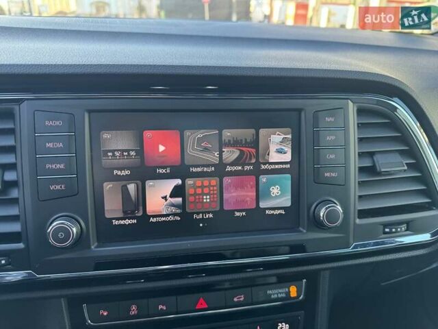 Белый Сеат Ateca, объемом двигателя 1.97 л и пробегом 165 тыс. км за 22800 $, фото 39 на Automoto.ua