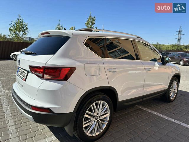 Белый Сеат Ateca, объемом двигателя 1.6 л и пробегом 60 тыс. км за 24999 $, фото 1 на Automoto.ua
