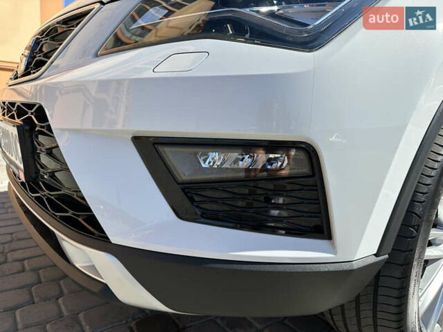 Белый Сеат Ateca, объемом двигателя 1.6 л и пробегом 60 тыс. км за 24999 $, фото 39 на Automoto.ua