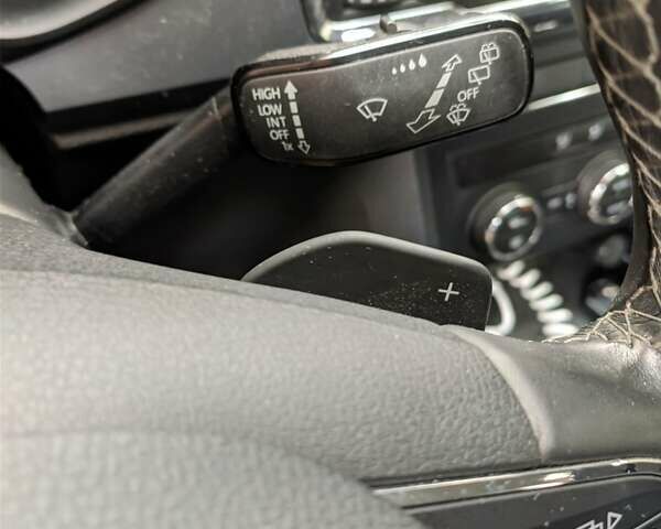 Белый Сеат Ateca, объемом двигателя 1.6 л и пробегом 32 тыс. км за 18490 $, фото 20 на Automoto.ua
