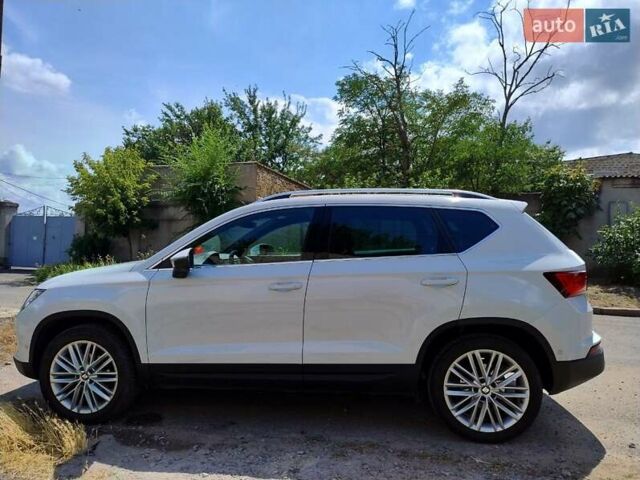Белый Сеат Ateca, объемом двигателя 1.6 л и пробегом 145 тыс. км за 22100 $, фото 7 на Automoto.ua
