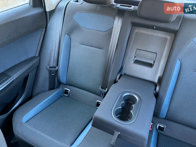 Белый Сеат Ateca, объемом двигателя 1.5 л и пробегом 90 тыс. км за 17999 $, фото 25 на Automoto.ua