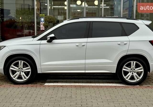 Белый Сеат Ateca, объемом двигателя 1.97 л и пробегом 113 тыс. км за 24000 $, фото 2 на Automoto.ua