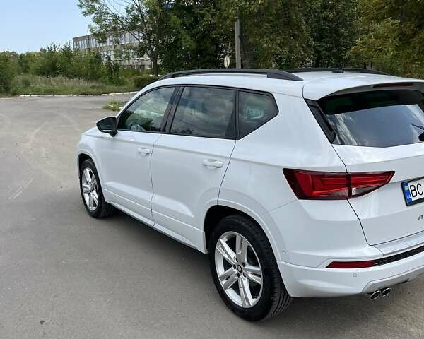 Білий Сеат Ateca, об'ємом двигуна 1.97 л та пробігом 226 тис. км за 24500 $, фото 3 на Automoto.ua