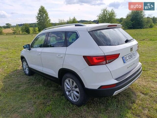 Белый Сеат Ateca, объемом двигателя 1.6 л и пробегом 190 тыс. км за 18999 $, фото 6 на Automoto.ua
