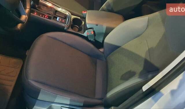 Белый Сеат Ateca, объемом двигателя 1.6 л и пробегом 196 тыс. км за 19150 $, фото 23 на Automoto.ua