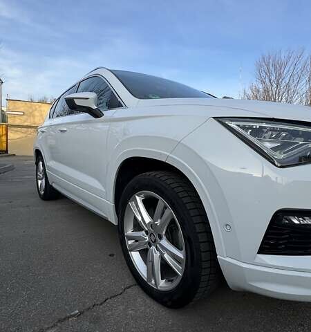 Белый Сеат Ateca, объемом двигателя 1.97 л и пробегом 102 тыс. км за 32000 $, фото 6 на Automoto.ua