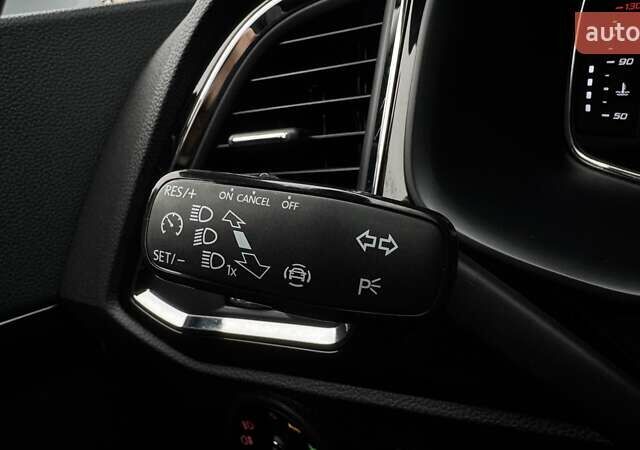 Белый Сеат Ateca, объемом двигателя 1.97 л и пробегом 113 тыс. км за 24000 $, фото 28 на Automoto.ua