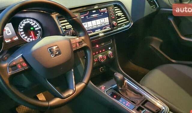 Белый Сеат Ateca, объемом двигателя 1.6 л и пробегом 196 тыс. км за 19150 $, фото 19 на Automoto.ua