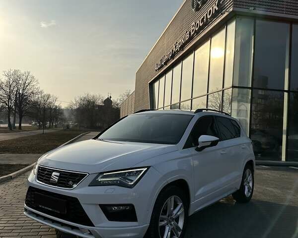 Белый Сеат Ateca, объемом двигателя 1.97 л и пробегом 101 тыс. км за 27500 $, фото 37 на Automoto.ua