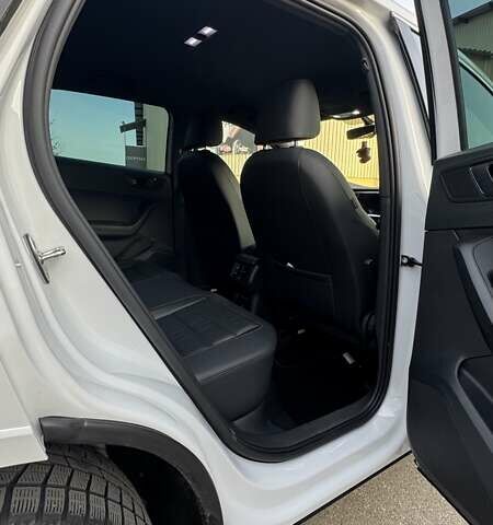 Белый Сеат Ateca, объемом двигателя 1.97 л и пробегом 102 тыс. км за 32000 $, фото 14 на Automoto.ua