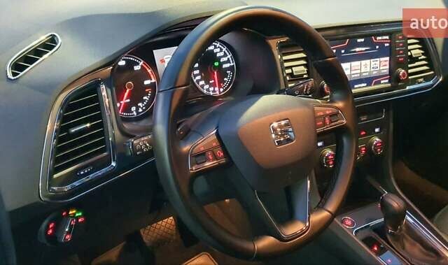 Белый Сеат Ateca, объемом двигателя 1.6 л и пробегом 196 тыс. км за 19150 $, фото 24 на Automoto.ua