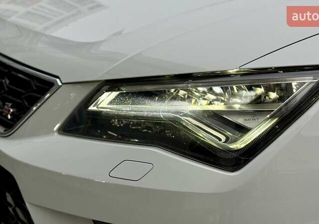 Белый Сеат Ateca, объемом двигателя 1.97 л и пробегом 113 тыс. км за 24000 $, фото 12 на Automoto.ua