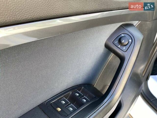 Сеат Ateca 2019 в Львове на Automoto.ua Белый Сеат Ateca, объемом двигателя 1.6 л и пробегом 215 тыс. км за 17500 $, фото 11 на Automoto.ua