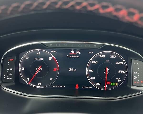 Білий Сеат Ateca, об'ємом двигуна 1.97 л та пробігом 226 тис. км за 24500 $, фото 8 на Automoto.ua