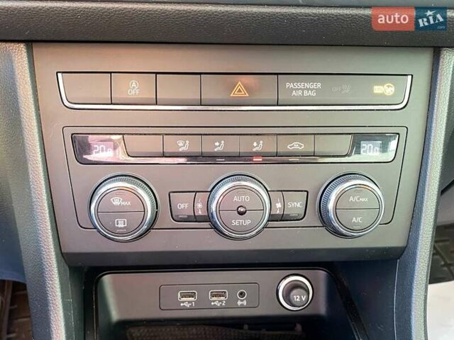 Сеат Ateca 2019 в Львове на Automoto.ua Белый Сеат Ateca, объемом двигателя 1.6 л и пробегом 215 тыс. км за 17500 $, фото 20 на Automoto.ua