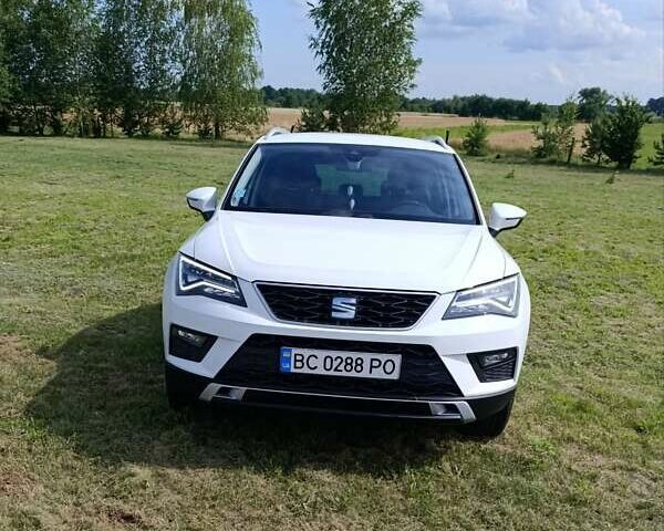 Белый Сеат Ateca, объемом двигателя 1.6 л и пробегом 190 тыс. км за 18999 $, фото 13 на Automoto.ua