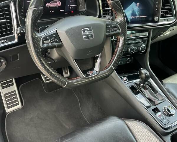 Білий Сеат Ateca, об'ємом двигуна 1.97 л та пробігом 226 тис. км за 24500 $, фото 5 на Automoto.ua