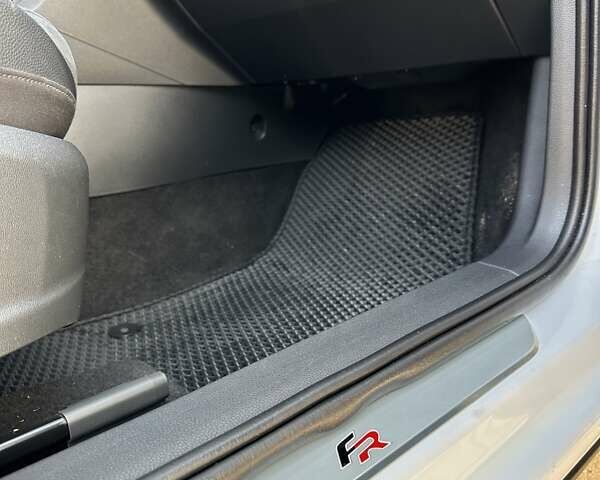 Белый Сеат Ateca, объемом двигателя 1.97 л и пробегом 101 тыс. км за 27500 $, фото 14 на Automoto.ua