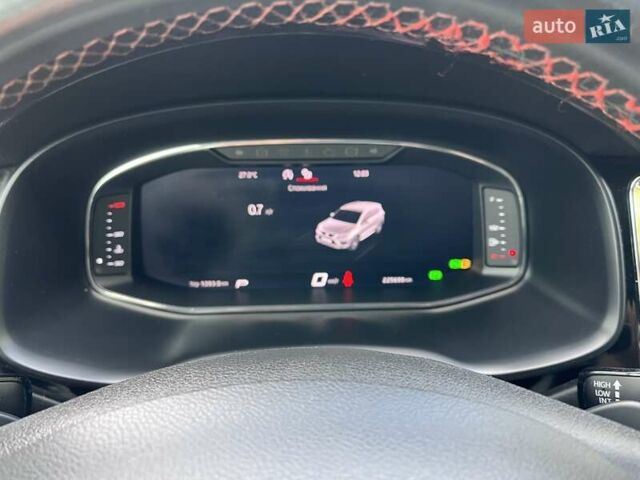 Білий Сеат Ateca, об'ємом двигуна 1.97 л та пробігом 226 тис. км за 24500 $, фото 6 на Automoto.ua