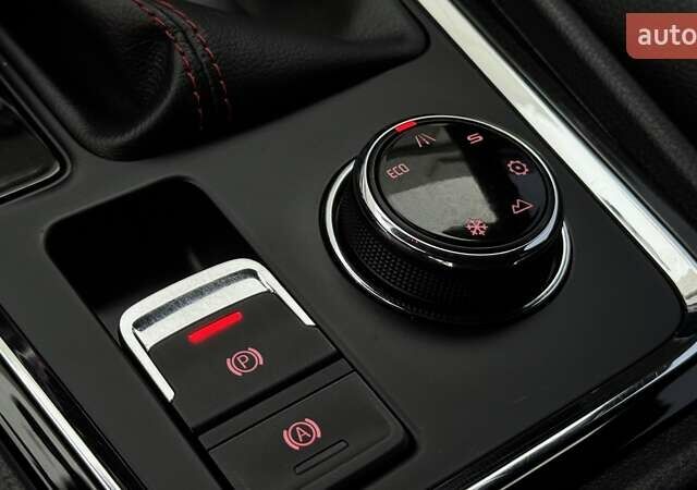 Белый Сеат Ateca, объемом двигателя 1.97 л и пробегом 113 тыс. км за 24000 $, фото 36 на Automoto.ua