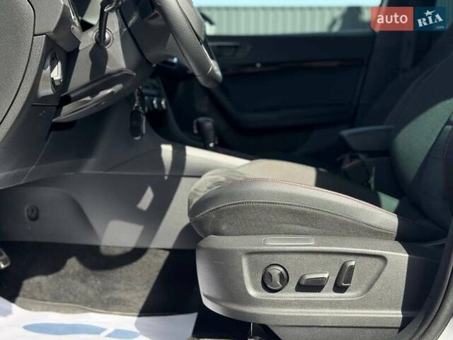 Белый Сеат Ateca, объемом двигателя 1.97 л и пробегом 24 тыс. км за 28000 $, фото 14 на Automoto.ua