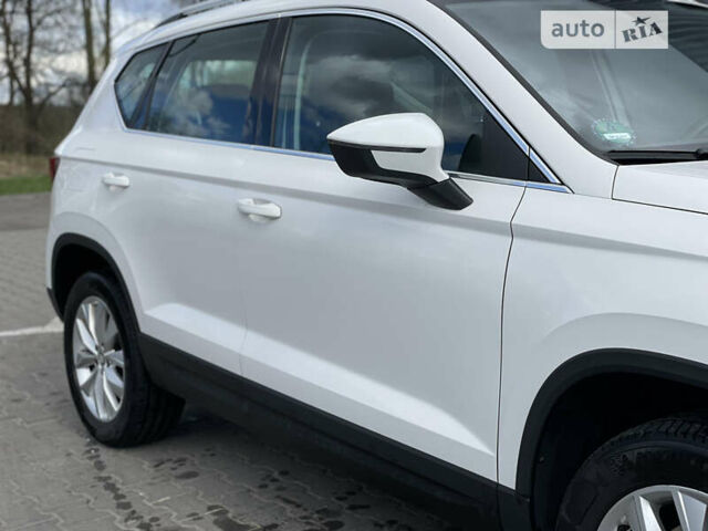 Білий Сеат Ateca, об'ємом двигуна 2 л та пробігом 164 тис. км за 22400 $, фото 19 на Automoto.ua